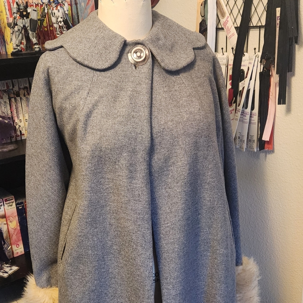 1950s Women's Coat with Faux Fur Trim